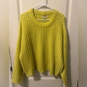 women’s/junior’s neon yellow knit sweater